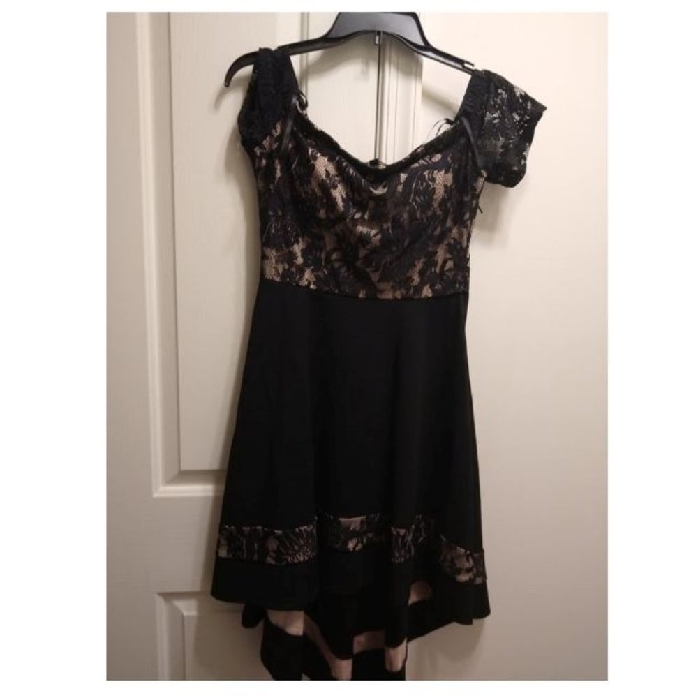 City Studios Juniors' Off-The-Shoulder High-Low  Lace Dress